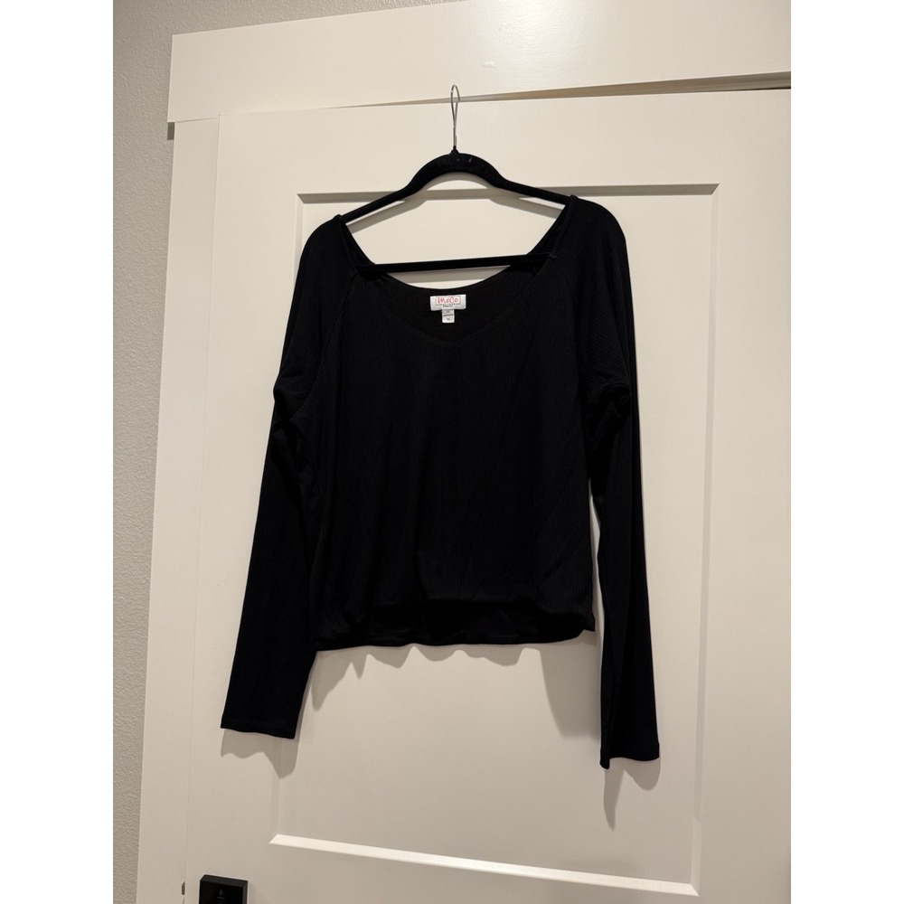 Long Sleeve 1XL Black Top Moco Boutique Women's Excellent Condition